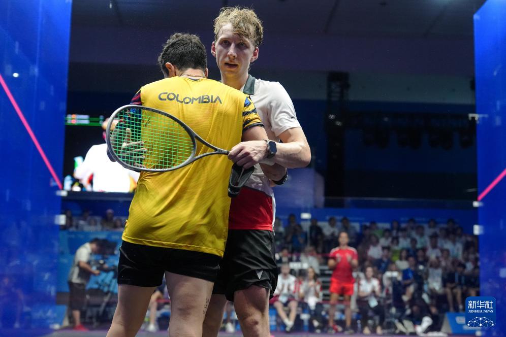 庆祝比赛胜, 选手施泰因