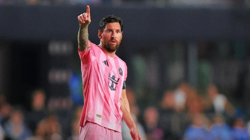 但当我感觉, 据Spor, 份为期三年 但当我感觉, 据Spor, 份为期三年